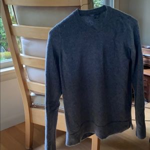 Cashmere sweater